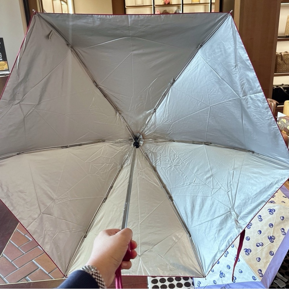 Coach Mini Umbrella In Cherry Print cr909 - Picture 3 of 5